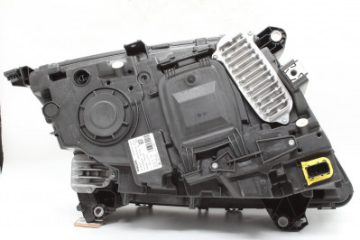 VO 24159417 Фара правая FMX