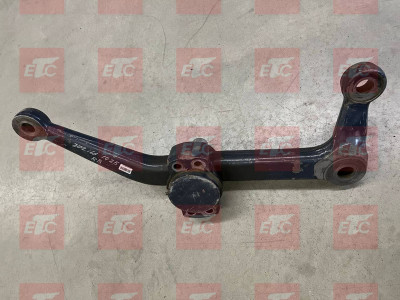 2021661425 Рычаг двухплечий в сб.