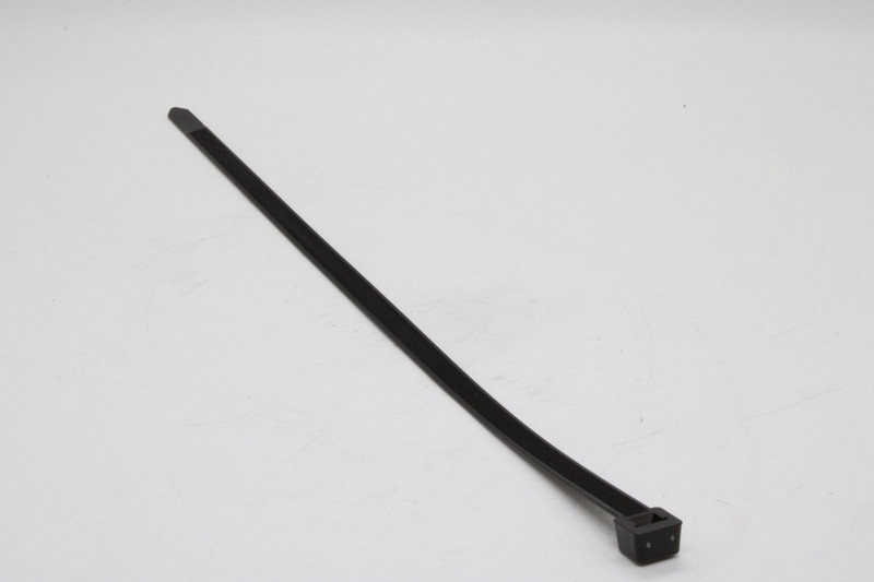 VO 978435 Хомут пластиковый 540*13 мм — 1