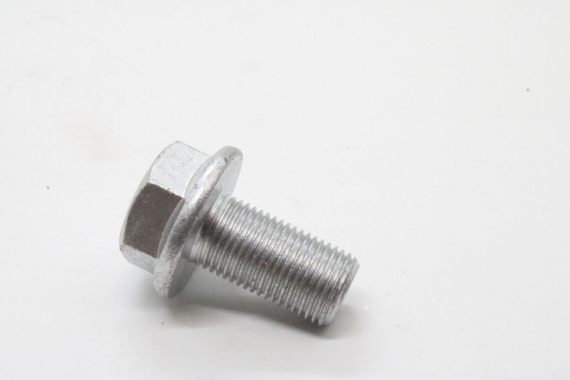 DT 440374 Болт 16*1,5*30 — 1