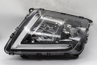 VO 24159417 Фара правая FMX