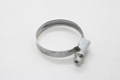 15169 Хомут червячный 32-50 mm