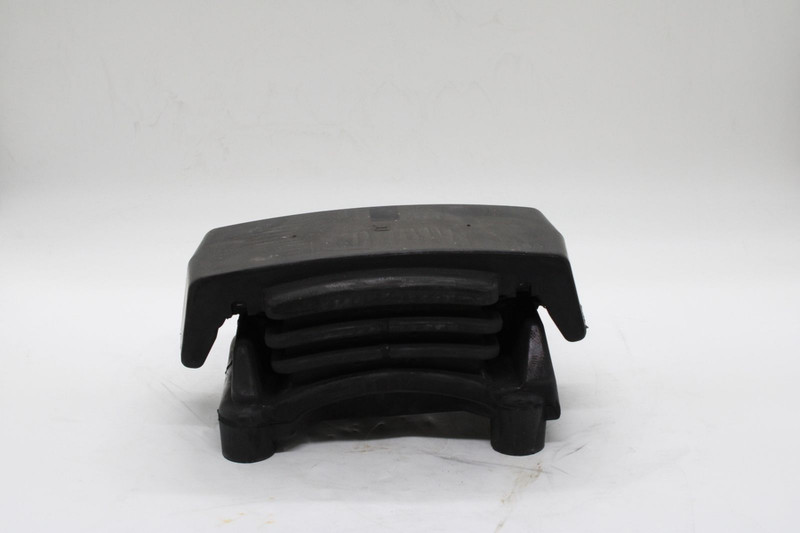 710W962100554 Подушка задней рессоры правая — 3