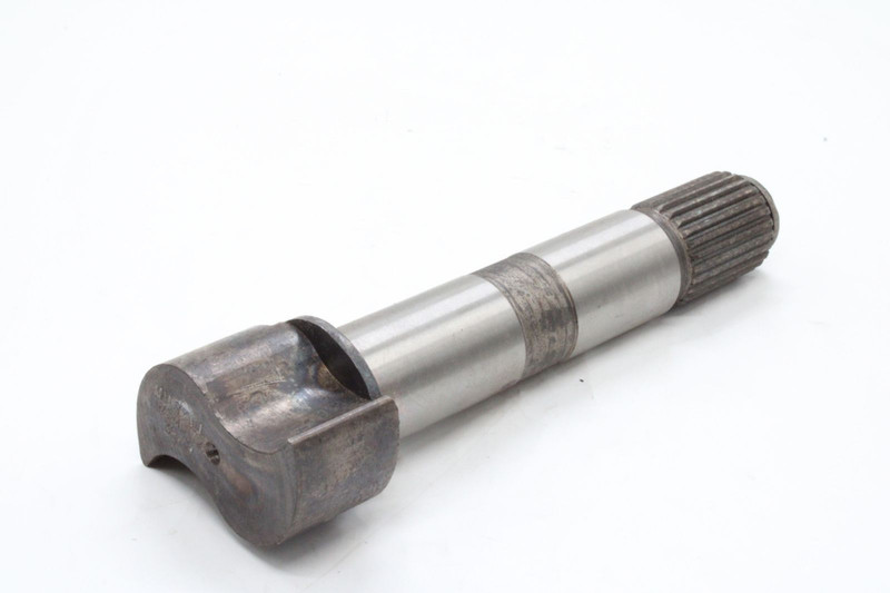 M4540172 Вал тормозной правый L=255 — 1