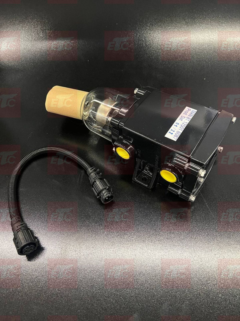 81125016087 Фильтр сепаратора с подогревом — 1