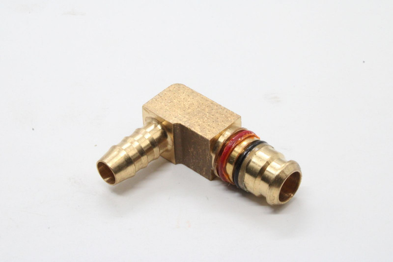 81981836143 Фитинг энергоаккумулятора удлинненный угловой VOSS под ПВХ — 1