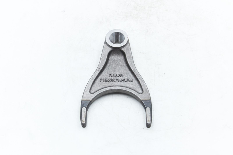 711W35614-0014 Вилка переключения 1-ой и 2-ой передач — 1