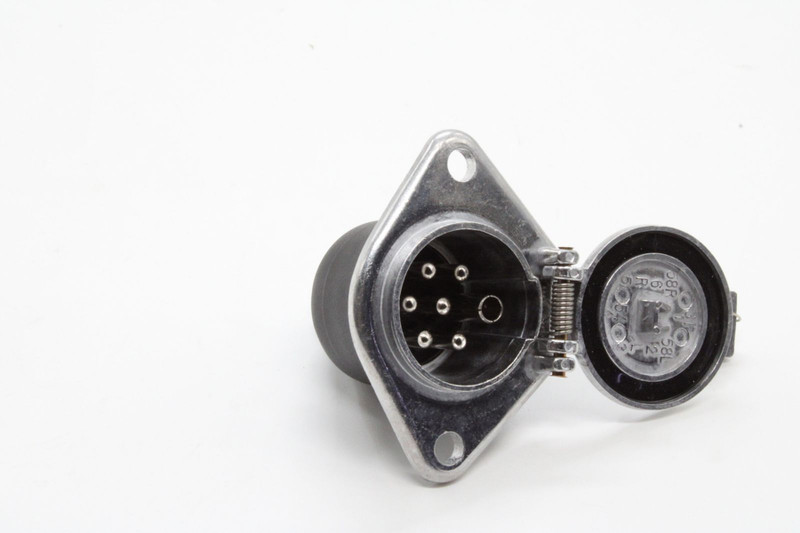 8800703SX Розетка 7/6 резьбовое соединение — 1