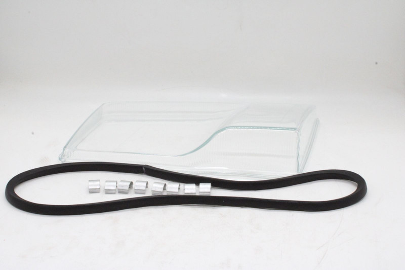 8801031SX Стекло фары головной прав. — 2