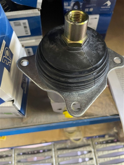 702-16-03470 Управляющий клапан