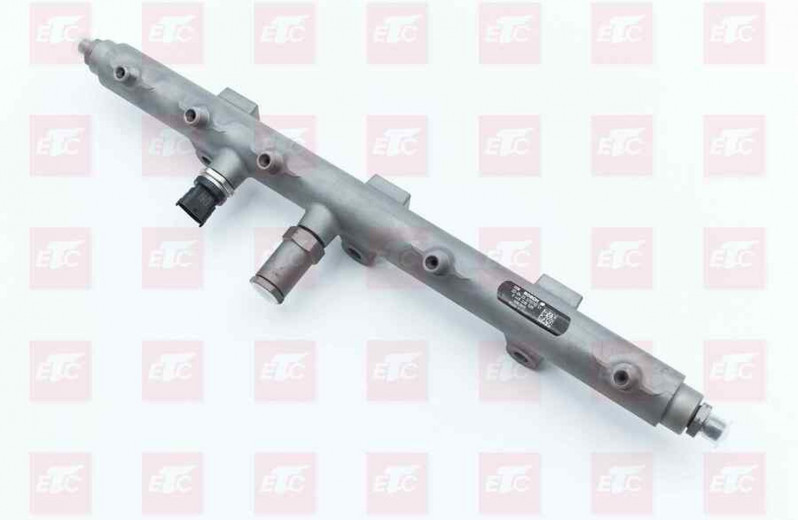 6745-71-4310 Рампа топливная — 2