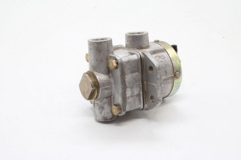 4436121680 Кран тормозной прицепа — 1