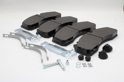 180000061 Колодки дисковые с р/к