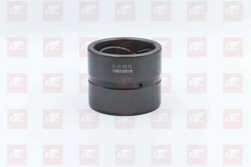 14570425 Втулка рукоять-ковш AM 110*135*110 мм. — 1