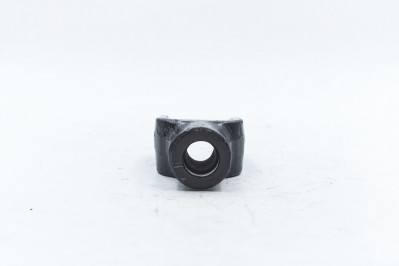 81437400145 Кронштейн переднего амортизатора нижний Shacman