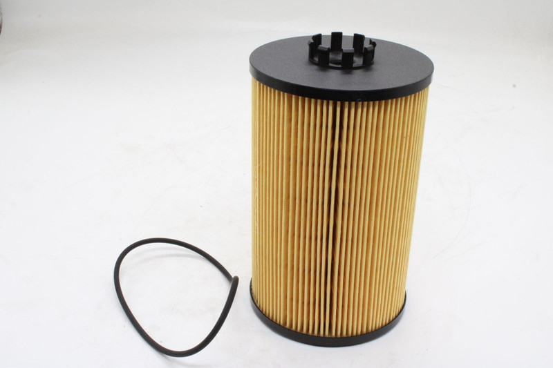 SA 02237201 Фильтр масляный D2066 — 2