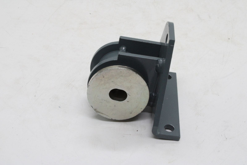 SEM 9591 Подушка радиатора правая MAN TGA — 3