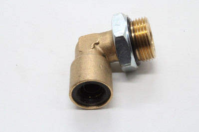 8521256SX Фитинг угловой М22*1,5 под ПВХ 12мм