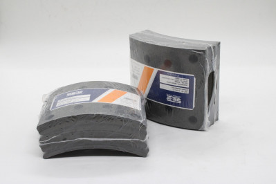 SEM 15351+1 К-т накладок тормозных на мост 410*163, 1-й рем