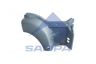 SA 18200459 Подножка с крылом правая