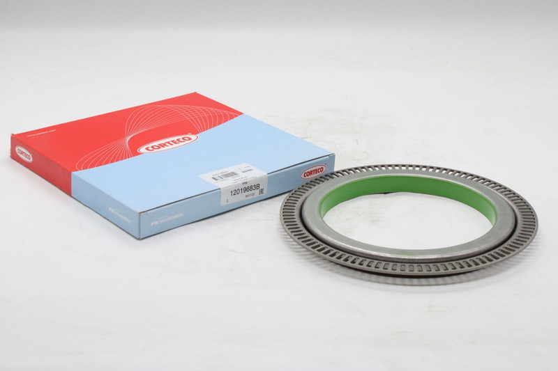 ST 66036000 Сальник ступицы с кольцом ABS 139*175*16,3 — 2