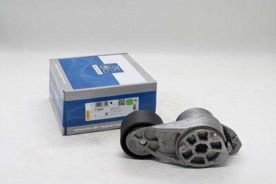 DT 215523 Натяжитель ремня пластиковый шкив