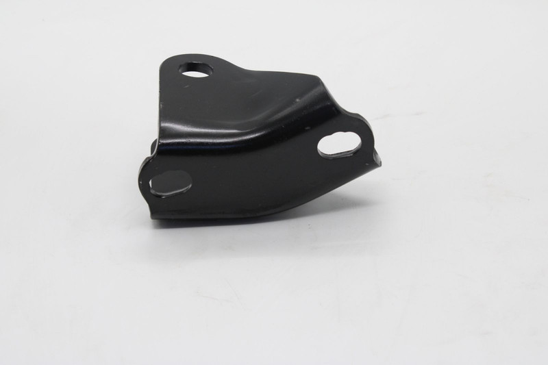 A9492850840 Кронштейн задний правый, реактивной продольной тяги РКП — 2