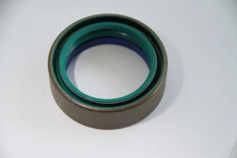 49354234 Сальник полуоси 56*75*22,5 — 1