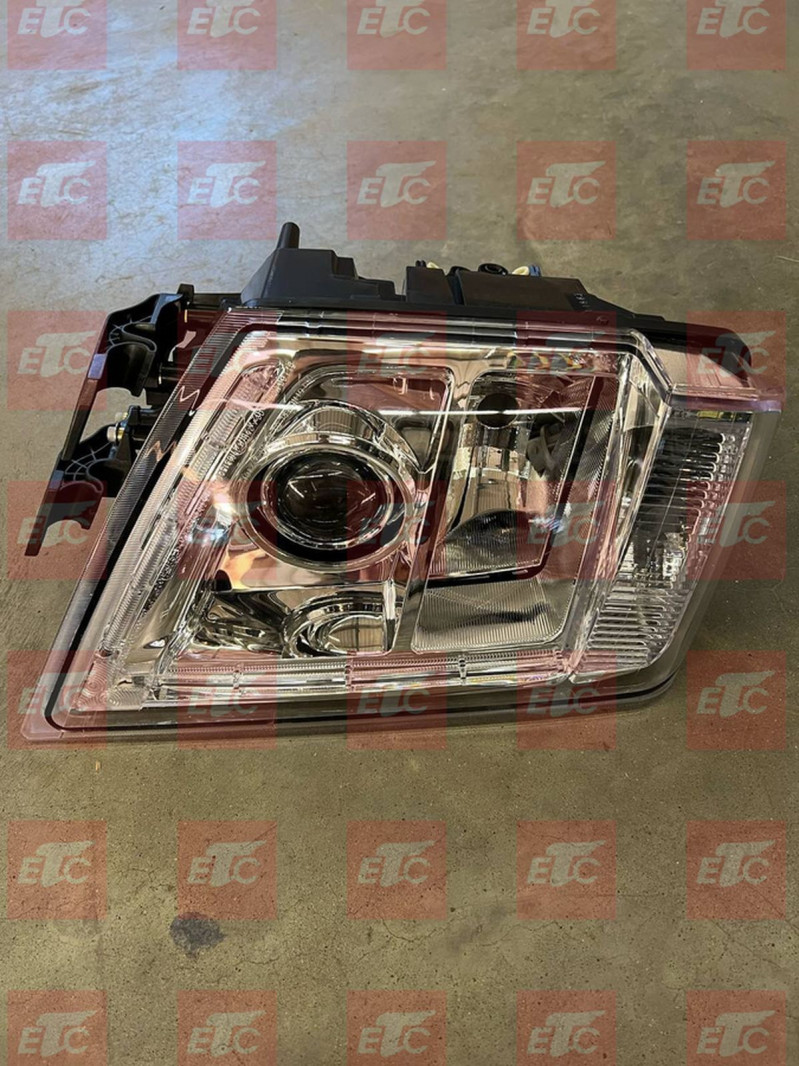 7731134RLDE1 Фара головная правая с мех.регулировкой — 1