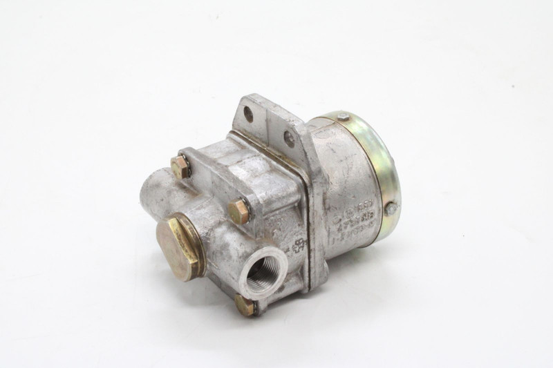 4436121680 Кран тормозной прицепа — 4