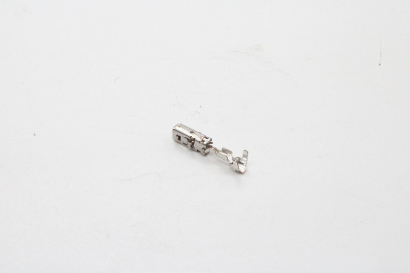 VO 984524 Контакт кабельный — 1