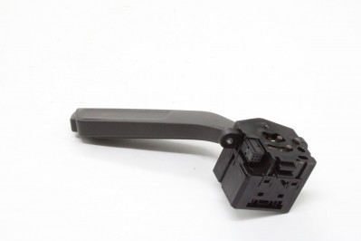 VO 22860391 Выключатель поворота