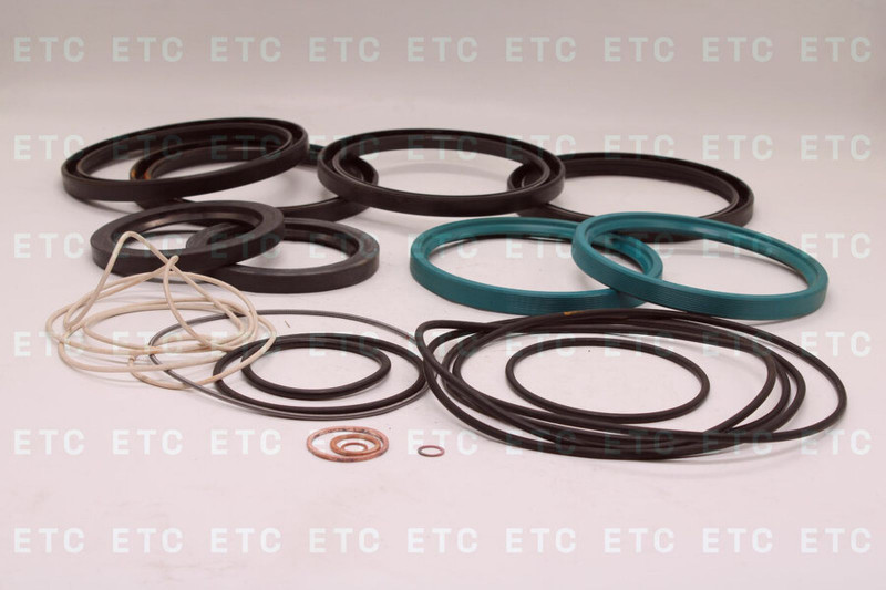 2077400754 К-т уплотнений заднего моста — 2