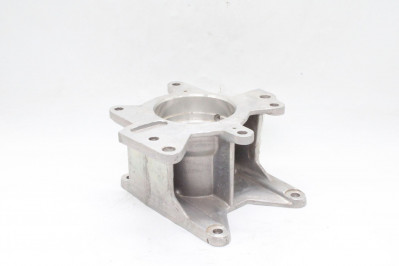 2013030164 Картер привода