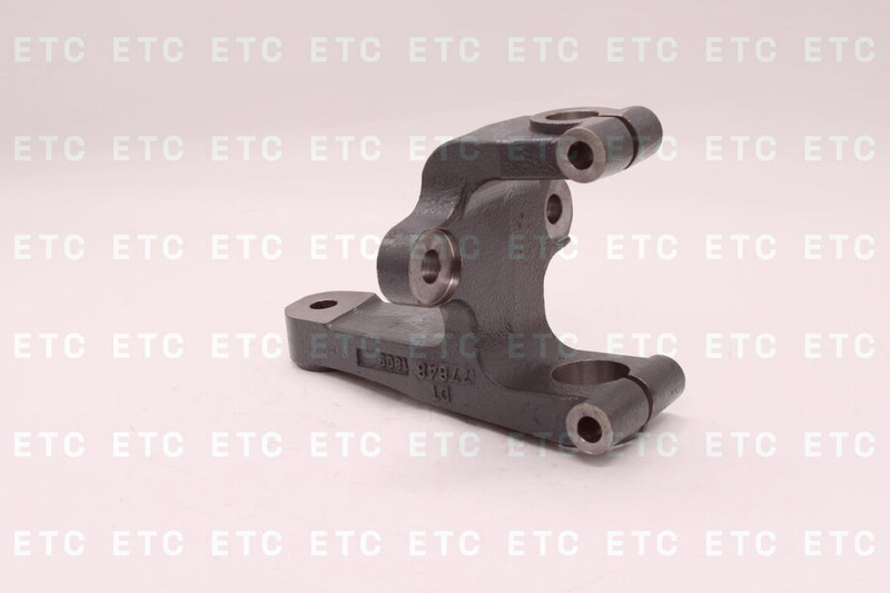 DT 125757 Кронштейн передний рессоры задний правый — 1