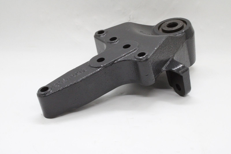 7421594732 Кронштейн рессоры правая — 3