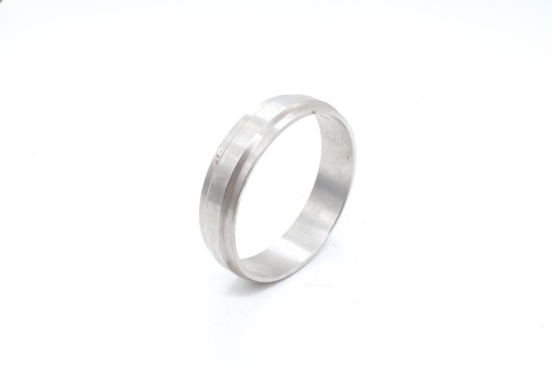 2050311594 Втулка распорная — 2