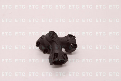 8935500174 Адаптер тройник