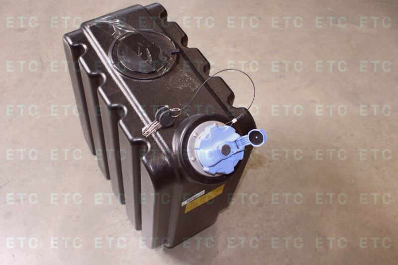 WG9925544002 БАК МОЧЕВИНЫ — 2