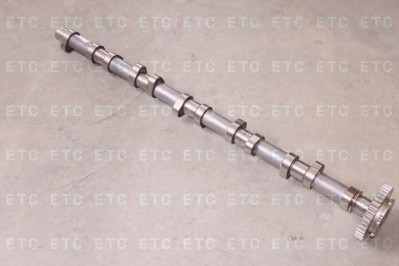 51044015089 Распредвал D2676