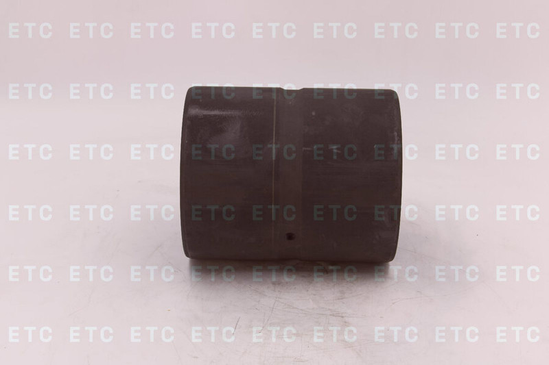 208-70-71510 Втулка стрелы — 2