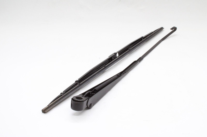 4431230240 Щетка стеклоочистителя — 1