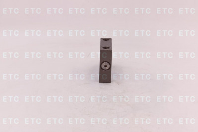 723-40-71900 Клапан автономного понижения давления на гидрораспределитель