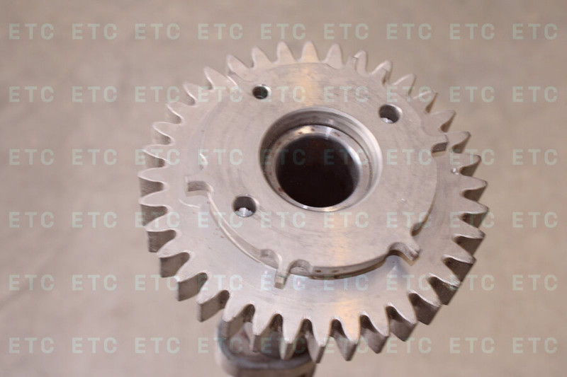 51044015089 Распредвал D2676 — 2