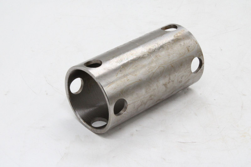 2050460234 Втулка распорная — 2