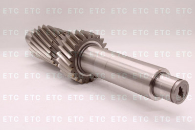 K2000449 Вал выходной КПП