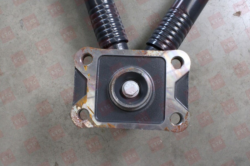 SEM 10459 Тяга реактивная V-образная L=671 — 6