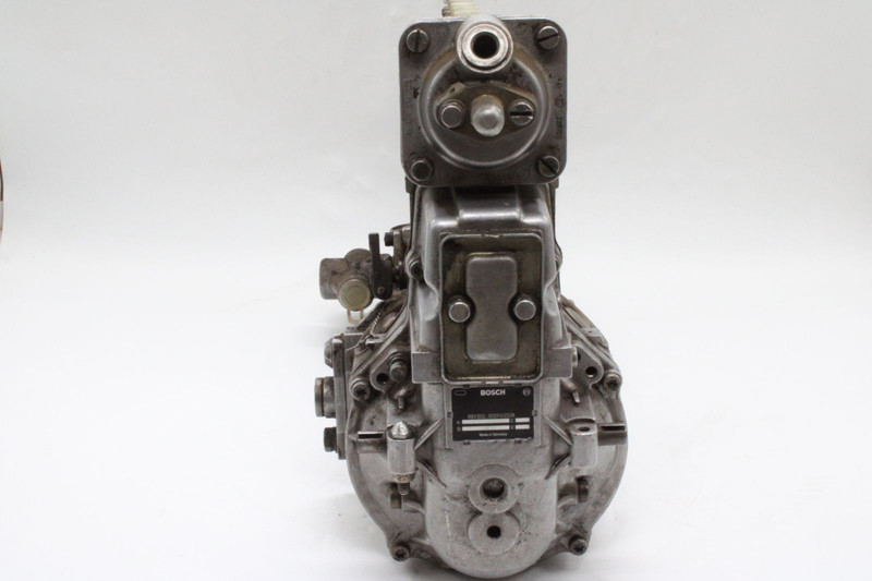 2070900074  Насос топливный BOSCH RB — 6