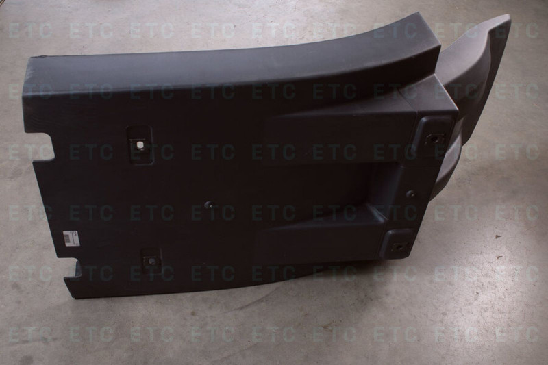 VO 82637695 Крыло переднее задняя часть — 4