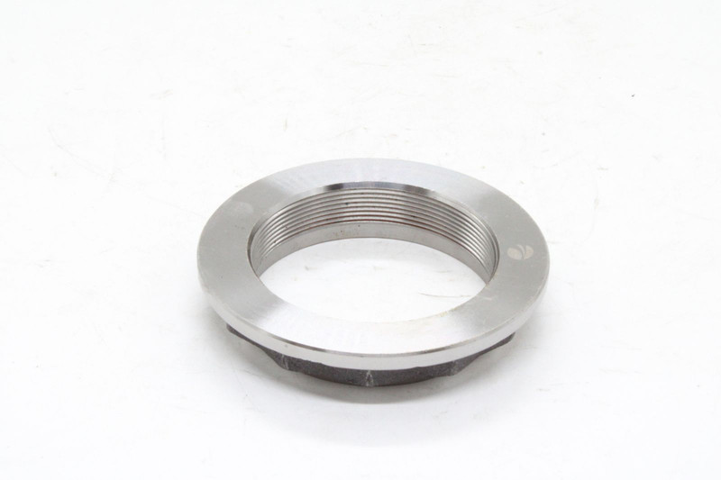 700638 Гайка ступицы Iveco — 2